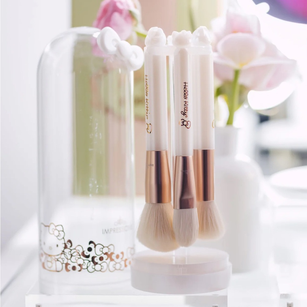 Impressions Vanity Hello Kitty® "Kawaii Icon" Bell Jar 6-PC Brush Gift Set